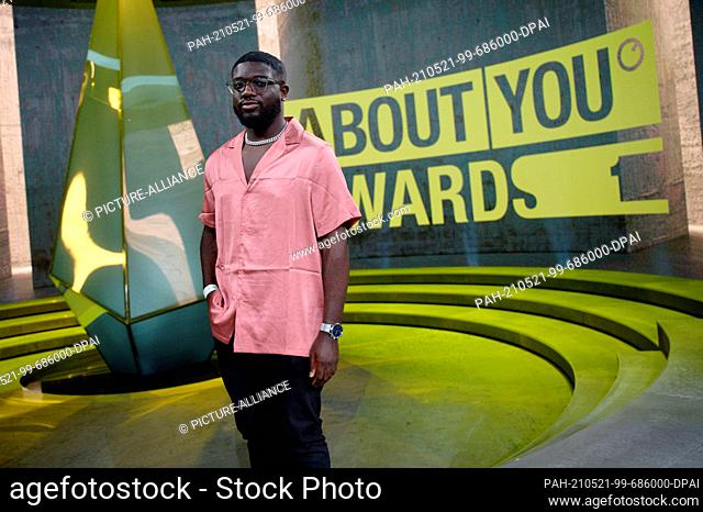 20 May 2021, North Rhine-Westphalia, Cologne: Comedian Uncle D shows up at the About You Awards. The social media personalities of the year are honored in the...