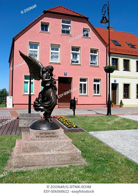 Angel statue in Nowe Warpno