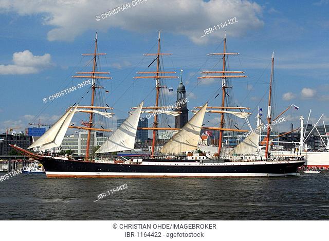 Large sailing ship Sedov in the port of Hamburg at the Hafengeburtstag, Harbour Birthday 2009, Hamburg, Germany, Europe