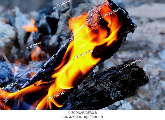 Feuer und Flamme, Fire and Flame