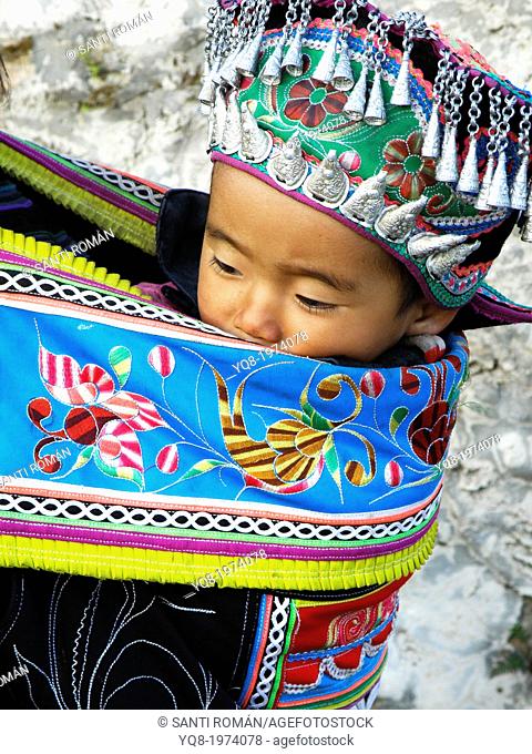 Chinese baby, Shengcun, Yuanyang, Yunnan, China