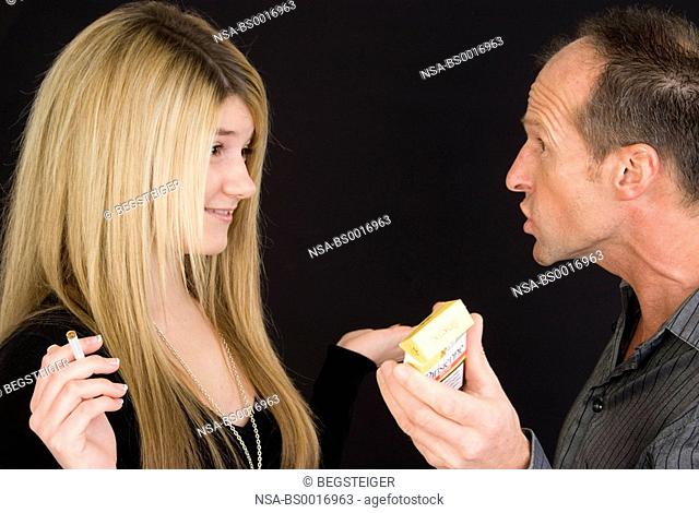 father catches daughter at smoking