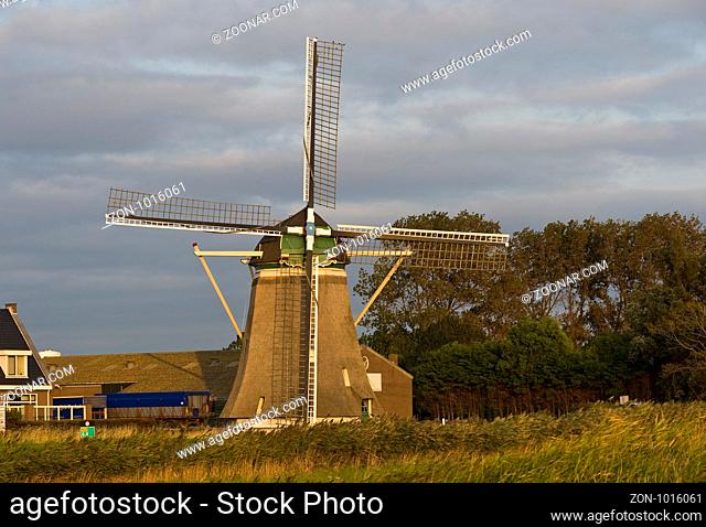 WindmŸhle WindmŸhle Moriaanhoofd, Zeeland, Holland, Niederlande | WindmŸhle Windmill Moriaanhoofd, Zeeland, Netherlands