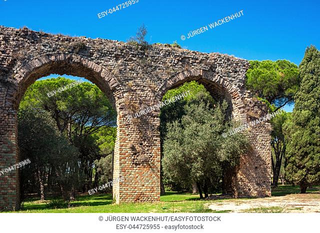 Roman aqueduct in the park Aurelien, Frejus, Var, Provence-Alpes-Cote d`Azur, France, Europe