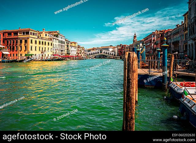 View of the Rialto Bridge on the Grand Canal in Venice