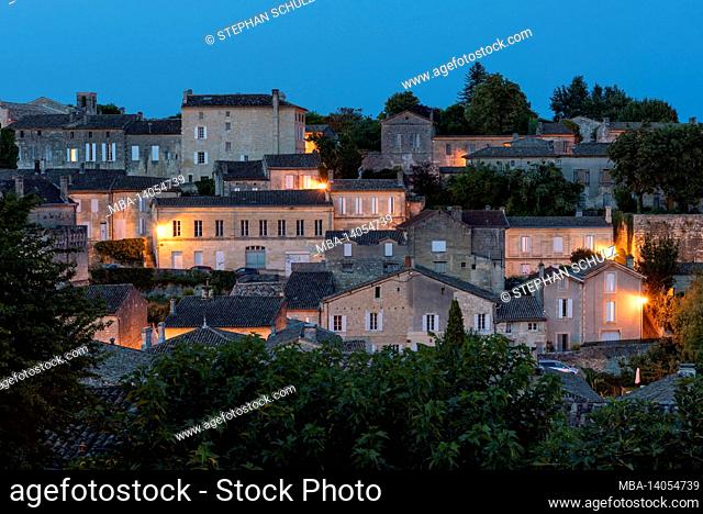 france, nouvelle-aquitaine, gironde department, saint emilion, the old town of saint emilion at dusk, is a unesco world heritage site