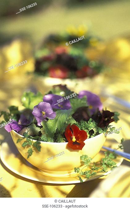 flower salad chef: Sammut Reine