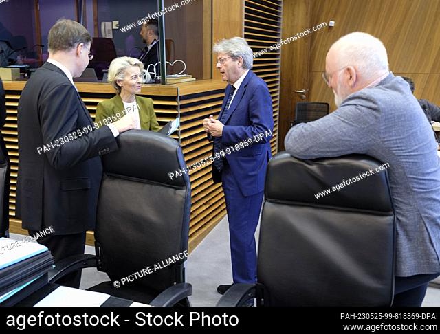 24 May 2023, Belgium, Brüssel: (120927) -- BRUSSELS, May 24, 2023 -- (L to R) EU Commissioner for An Economy That Works for People - Executive Vice President...