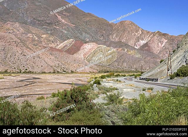 National Route 9 following the Grande River / Río Grande in the Quebrada de Humahuaca, mountain valley in the Jujuy Province, northwest Argentina