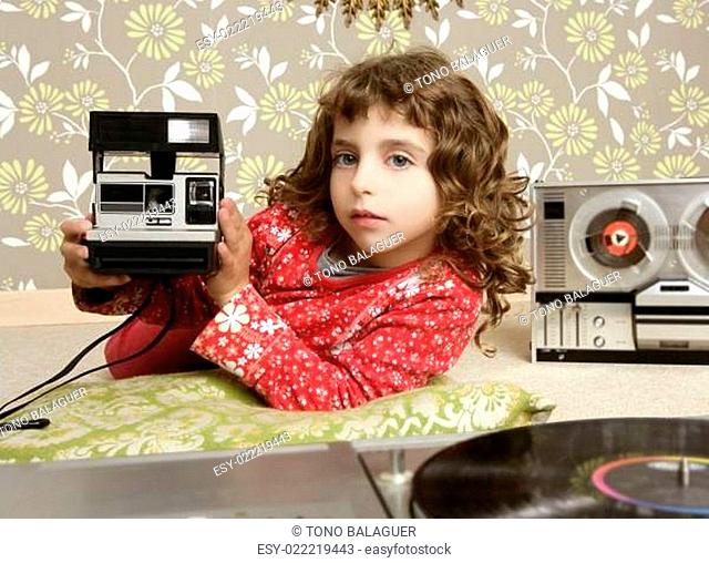 camera retro photo little girl in vintage room