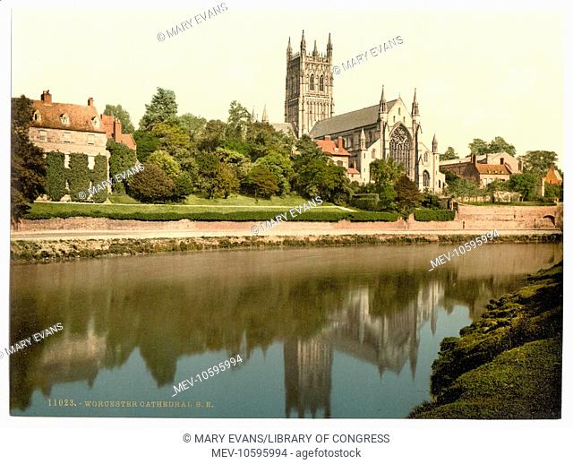 Cathedral, S. E., Worcester, England. Date between ca. 1890 and ca. 1900