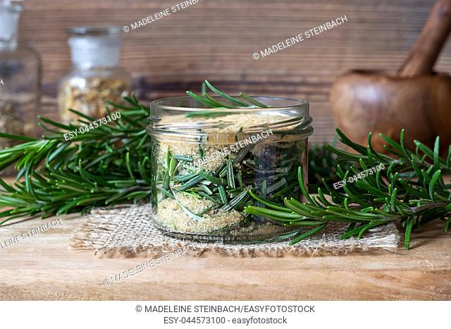 Preparation of a homemade rosemary syrup from fresh plant and cane sugar