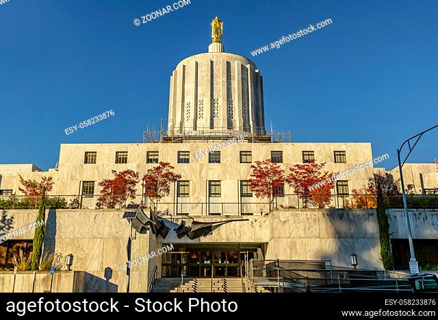 October 12, 2018 - Salem, Oregon, USA: The Oregon State Capitol is the building housing the state legislature and the offices of the governor