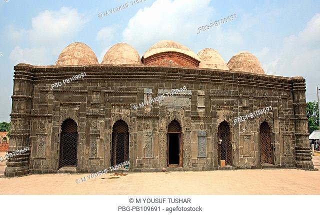 The Chota Sona Mosque, one of the monuments of the sultanate period, at Shibgonj, in Rajshahi Built by Wali Muhammad during the reign of Sultan Alauddin Hossain...