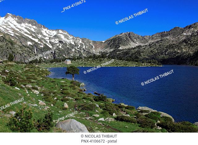 France, Occitanie, Hautes Pyrenees department (65), Aragnouet (Saint Lary Soulan area), natural reserve of Neouvielle, Aumar lake