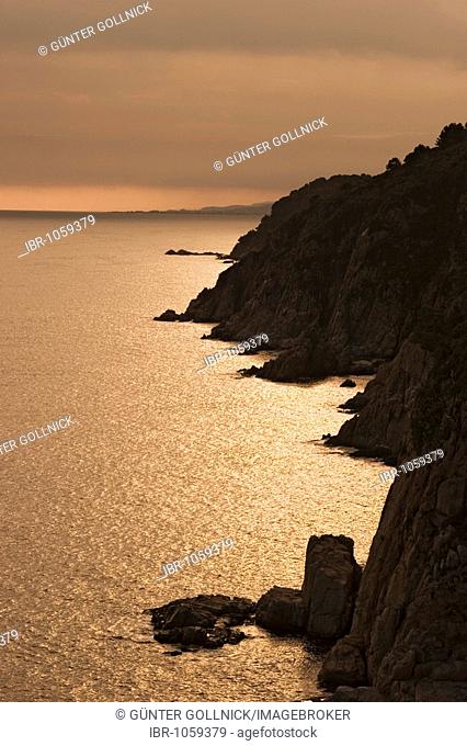 View of the steep coast near Tossa de Mar, Costa Brava, Spain, Europe