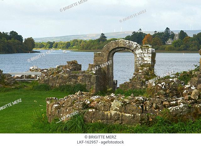 outdoor photo, with a houseboat on the Upper Lough Erne near Crom Castle, Shannon & Erne Waterway, County Fermanagh, Northern Ireland, Europe