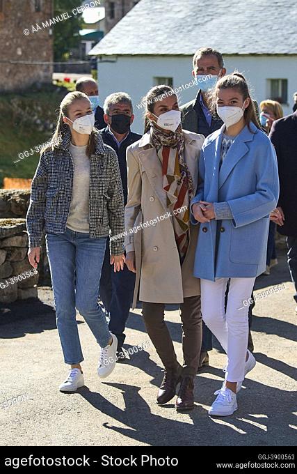 King Felipe VI of Spain, Queen Letizia of Spain, Crown Princess Leonor, Princess Sofia leave Campoamor Theatre for 2021 Exemplary Santa Maria del Puerto...