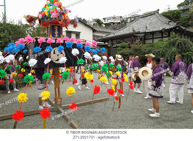 Japan, Manazuru, Kibune Matsuri, festival, people, decoration,
