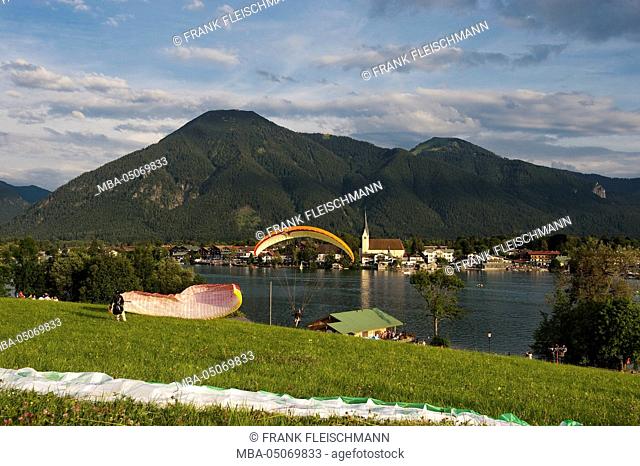 Rottach-Egern, Tegernsee, lake, aerial view, mountain lake, town center, Tegernseer Tal (Tegernsee valley), Wallberg, paraglider, uplands, Bavaria, Germany
