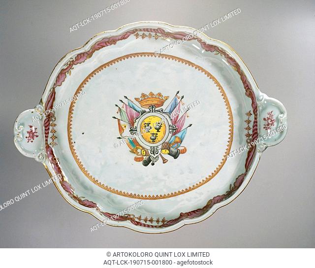 Oval tray with the arms of the Pignatelli family, Oval porcelain tray with ribbed wall and modeled handles painted on the glaze in blue, red, pink, green