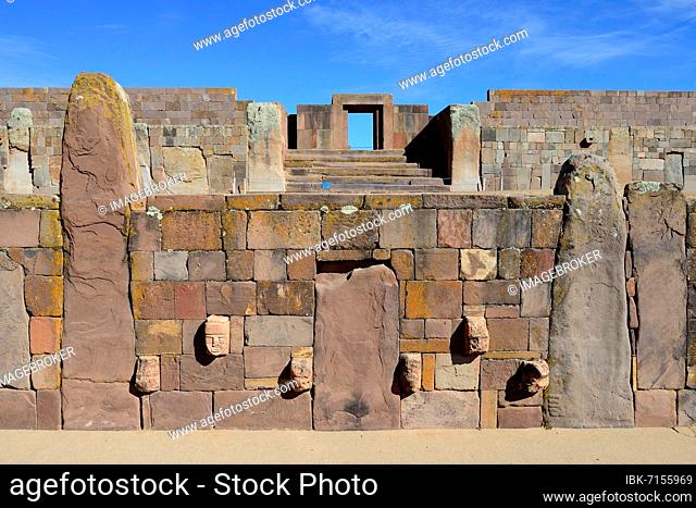 Sunken courtyard with head reliefs and entrance to the Kalasasaya, ruins of Tiwanaku, also Tiahuanaco, Unesco World Heritage Site, La Paz Department, Bolivia