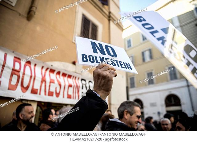 Banners against the EU directive Bolkestein during the taxi driver and peddler protest at Montecitorio Palace. Taxi drivers were on strike for the sixth...