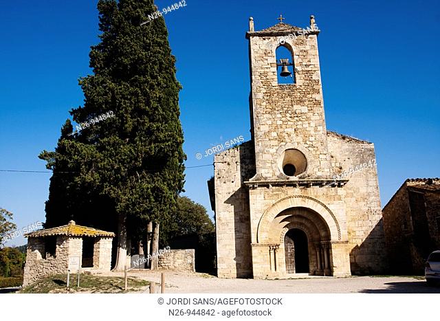 Iglesia de Santa Maria de Porqueres  Románico  Siglo XII  España, Catalunya, provincia de Girona, Pla de l'Estany, Porqueres