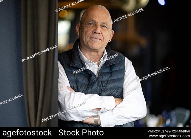 PRODUCTION - 26 October 2023, Saxony, Dresden: Stefan Hippler, chairman of the Hope Cape Town project, stands in the restaurant ""Kobalt - Club Royal"" during a...