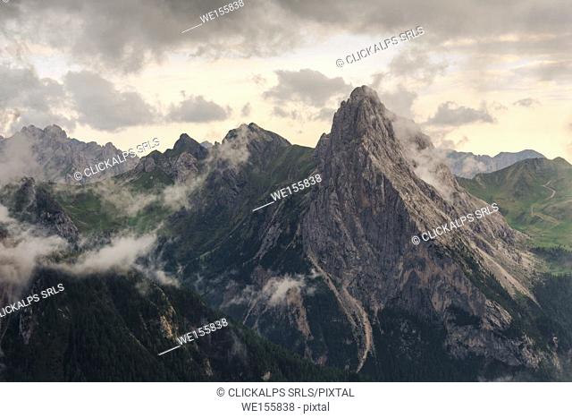 Sentiero Viel dal Pan, Canazei, Trento, Trentino - Alto Adige, Italy, Europe