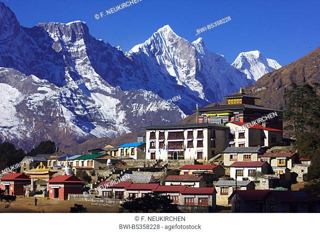 Tengboche monastery, Tengkangboche, Panayo Tippa and Bighera-Go Shar in background, Nepal, Himalaya, Khumbu Himal