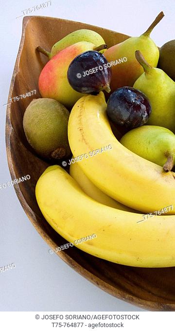 Fruit bowl with fruit