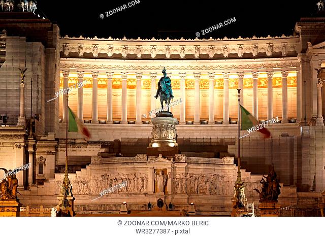 ROME, ITALY - OCTOBER 22: Altare della Patria in Rome on OCTOBER 22, 2009. Altar of the Fatherland Monument Victor Emmanuel II in Rome, Italy