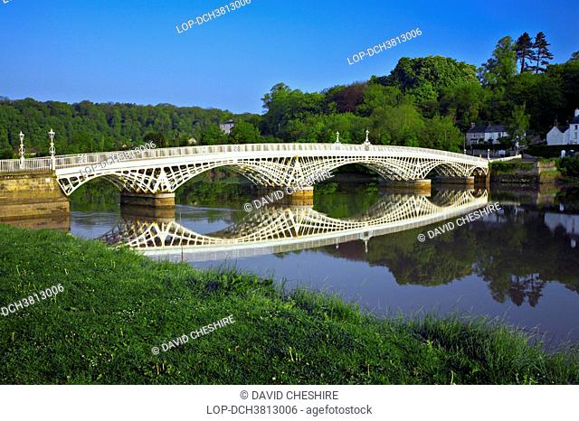 Wales, Monmouthshire, Chepstow. The steel bridge over the river Wye at Chepstow
