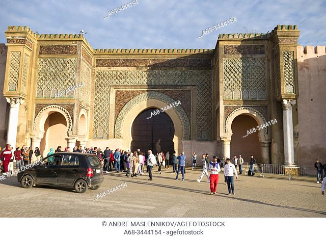 Bab Mansour Gate is one of the most beautiful on the continent, and one of the most important sites in Meknes. It was built at the beginning of the 18th century