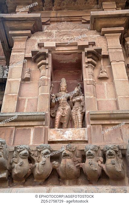 Uma-Mahesvara, niche on northern wall, Brihadisvara Temple, Tanjore, Tamil Nadu, India