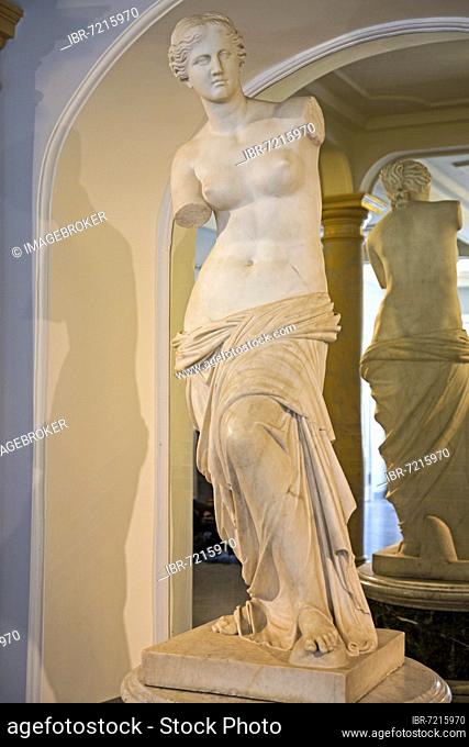 Venus of Milo modelled, Baroque Catherine Valley Castle, Kadriorg, Tallinn, Estonia, Tallinn, Estonia, Europe
