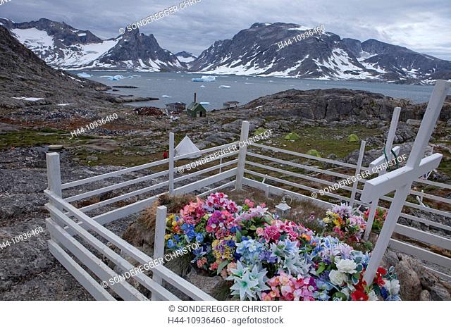 Cemetery, Sermiligaaq, Greenland, East Greenland, flowers, cross
