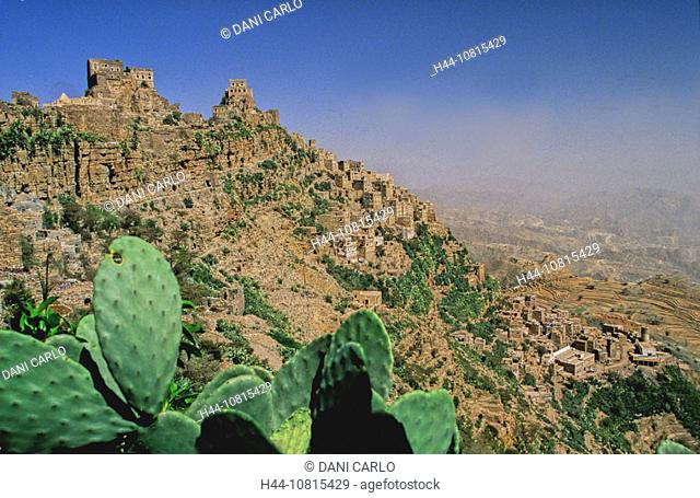 Kholan, province Hajjah, Northern Highlands, Yemen, Arabia, Orient, landscape, city, rocks, cactus, desert