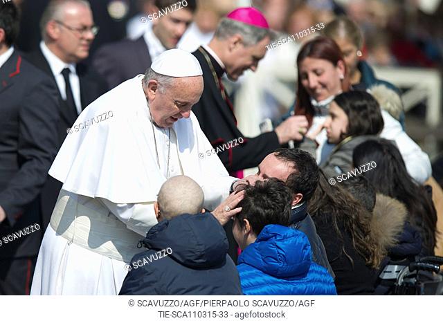 General audience of pope Francis in Saint Peter's Square Vatican City. Vatican. 11/03/2015 Only for journalistic use
