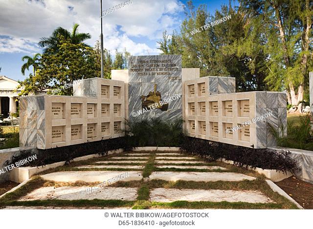 Cuba, Cienfuegos Province, Cienfuegos, Necropolis Tomas Acea, town cemetery, monument to the fallen at the 1961 Bay of Pigs invasion