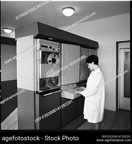 ***APRIL 3, 1967 FILE PHOTO***French-made SEA 3900 automatic computer is installed in ICT company PVT Brno in the South Moravian plant in Brno, Czechoslovakia