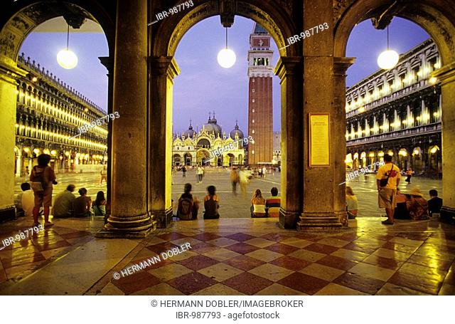St. Mark's Square with St. Mark's Basilica and Campanile, Venice, Italy, Europe