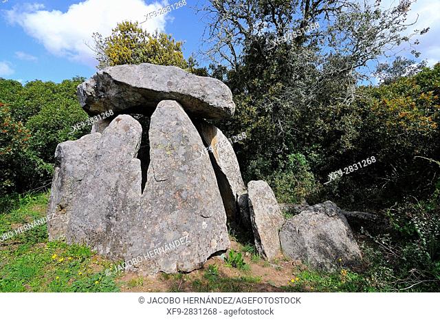 El Revellado dolmen.Valverde de Leganés.Badajoz province.Extremadura.Spain