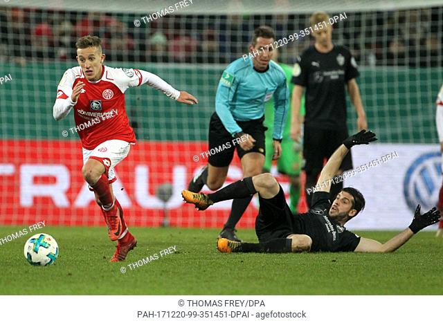 Mainz' Pablo de Blasis in action during the German DFB Cup soccer match between FSV Mainz 05 and VfB Stuttgart in the Opel Arena in Mainz, Germany