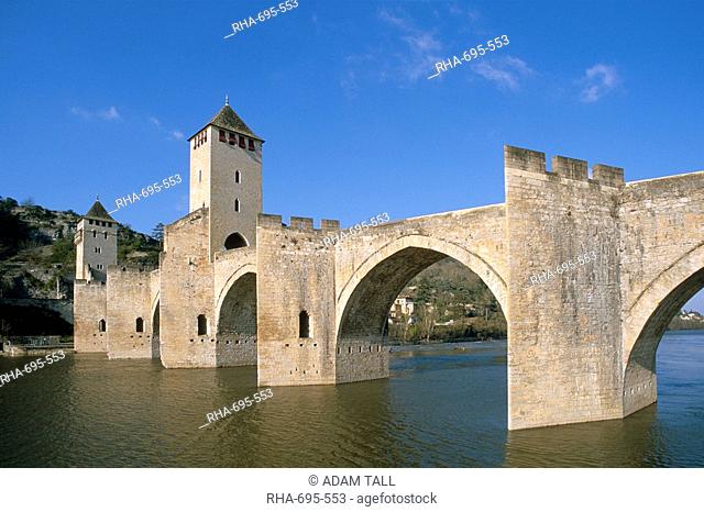 Valentre bridge, Cahors, Quercy region, Lot, France, Europe