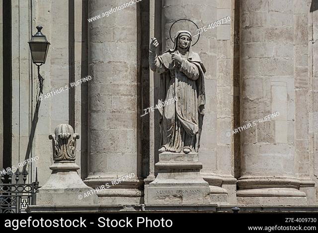 Sculpture on façade of Church of St. Francis and of the Immaculate Conception, Piazza San Francesco. Metropolitan City of Catania, Sicily, Italy