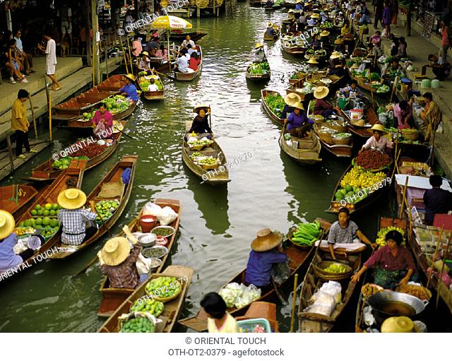 Damnoensaduak floating market, Thailand