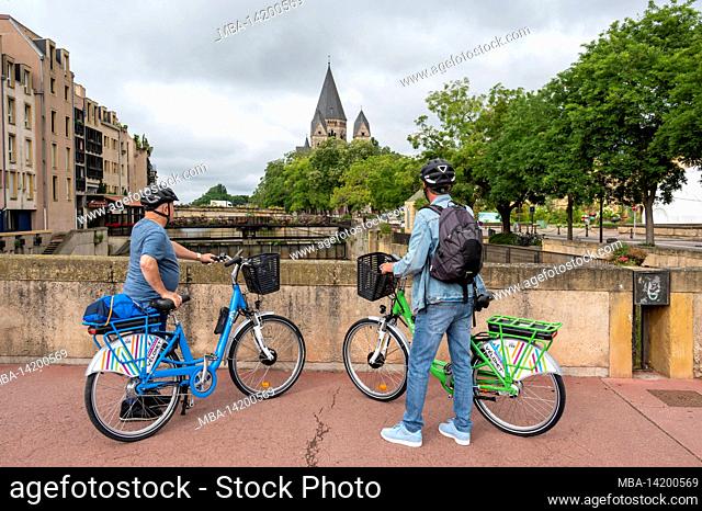 France, Lorraine, Grand Est Region, Metz on the Moselle / Moselle on the bicycle route 'Route des Vins' along the Moselle, Temple Neuf de Metz