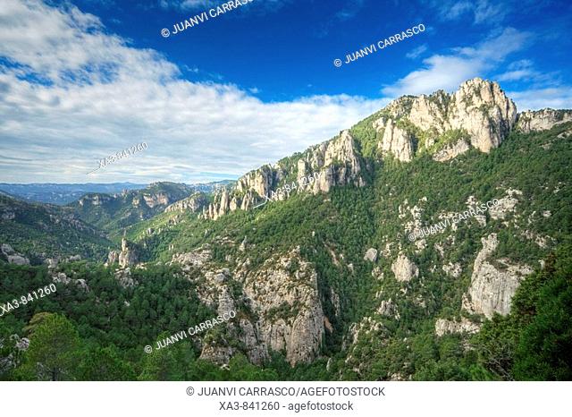 Limestone mountains Ports de Tortosa-Beseit, Tarragona province, Catalonia, Spain